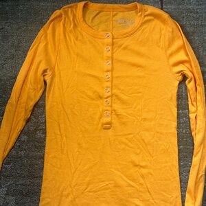 Lightly Worn - Everlane Supima Micro Rib Long Sleeve Henley Medium | Orange
